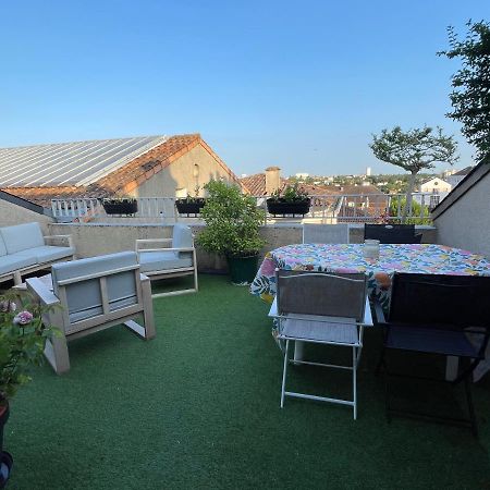 Grand Appartement Hypercentre Avec Terrasse Et Parking Πουατιέ Εξωτερικό φωτογραφία